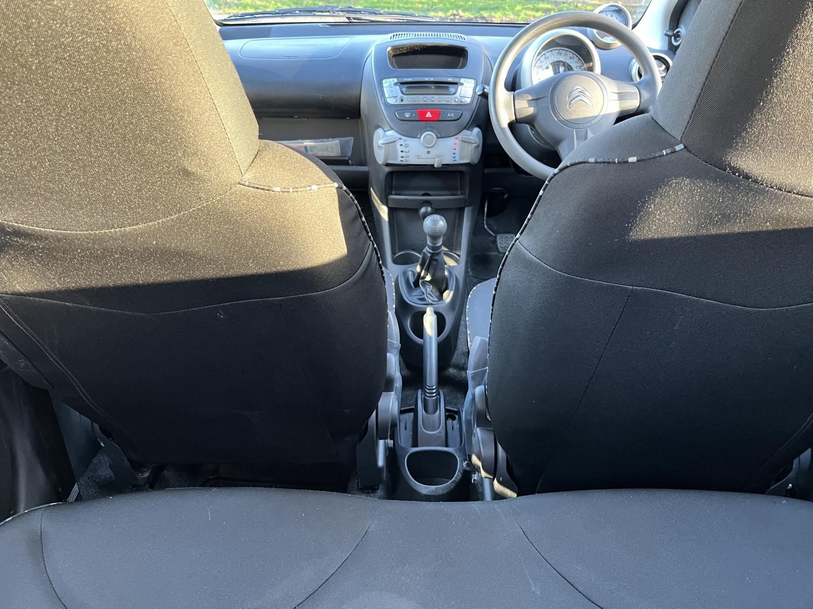 Citroen C1 1.0i VTR Hatchback 5dr Petrol Manual Euro 5 (68 ps)