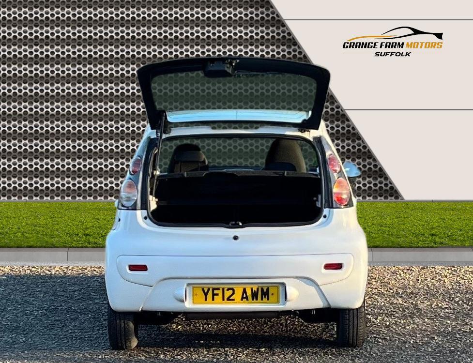 Citroen C1 1.0i VTR Hatchback 5dr Petrol Manual Euro 5 (68 ps)