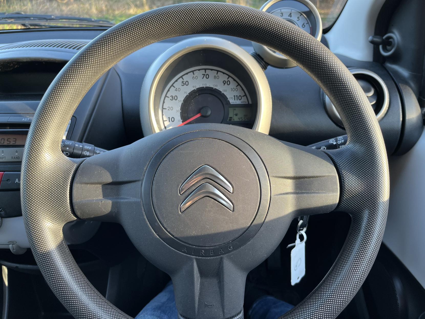 Citroen C1 1.0i VTR Hatchback 5dr Petrol Manual Euro 5 (68 ps)