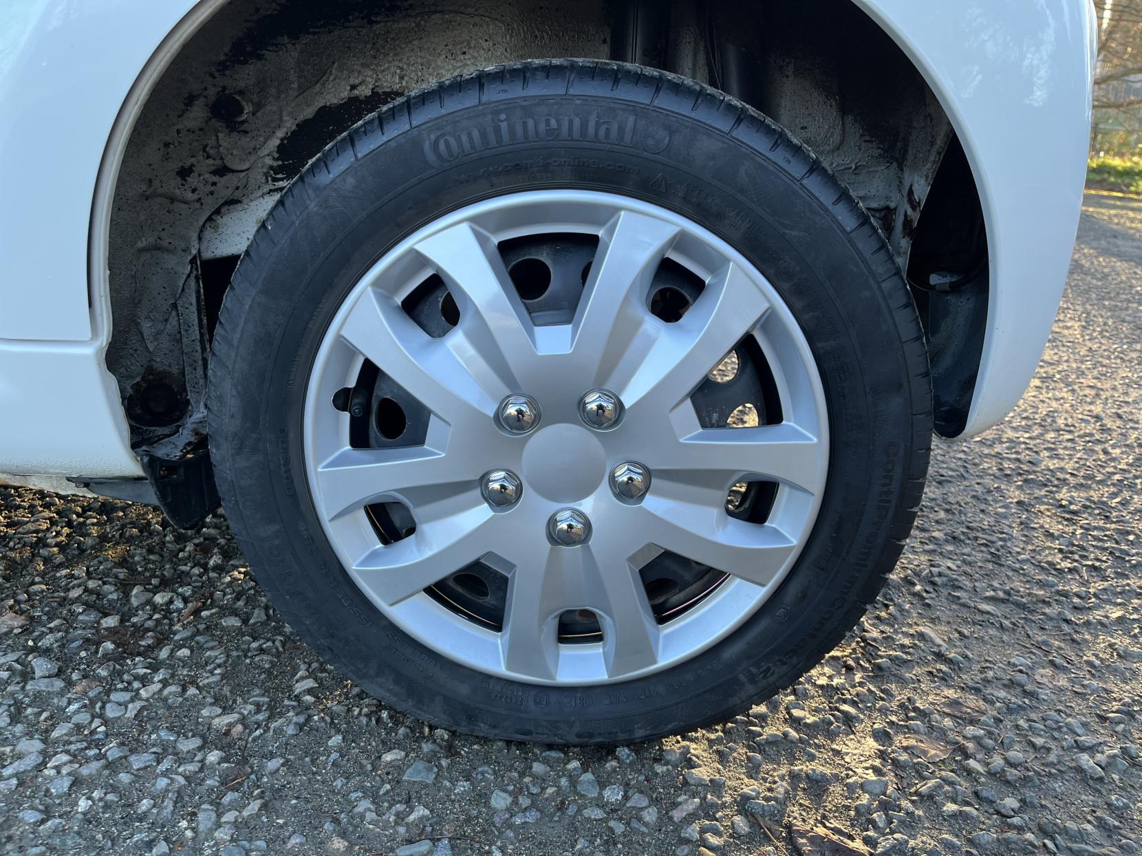 Citroen C1 1.0i VTR Hatchback 5dr Petrol Manual Euro 5 (68 ps)