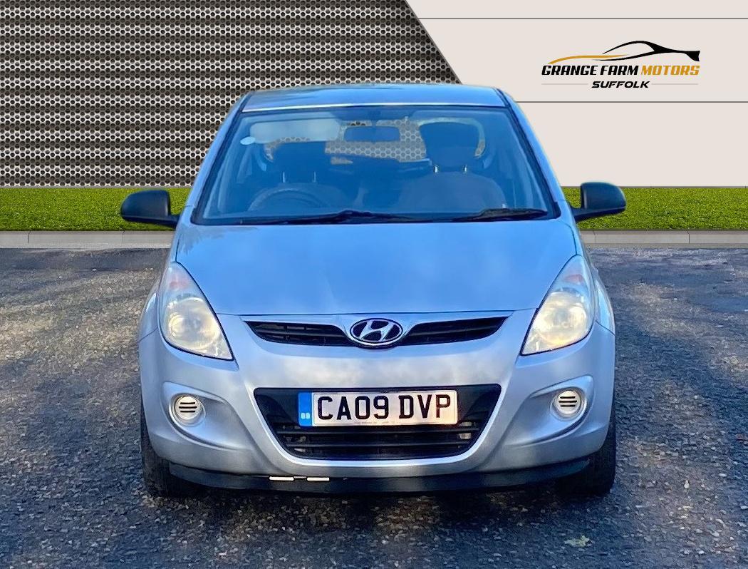 Hyundai i20 1.2 Classic Hatchback 5dr Petrol Manual Euro 4 (77 bhp)