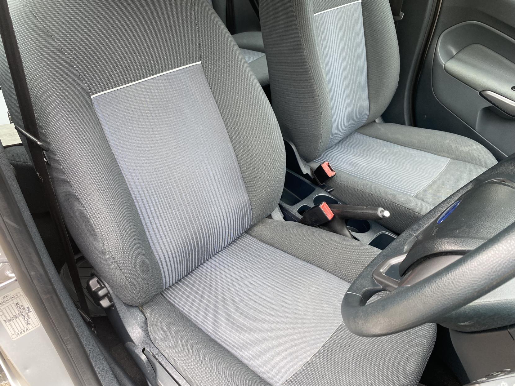 Ford Fiesta 1.25 Edge Hatchback 5dr Petrol Manual (129 g/km, 81 bhp)