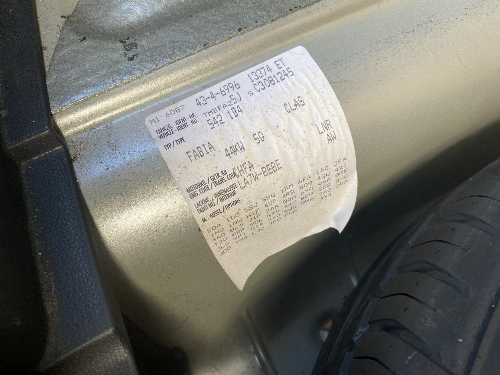 Skoda Fabia 1.2 S Hatchback 5dr Petrol Manual Euro 5 (60 ps)