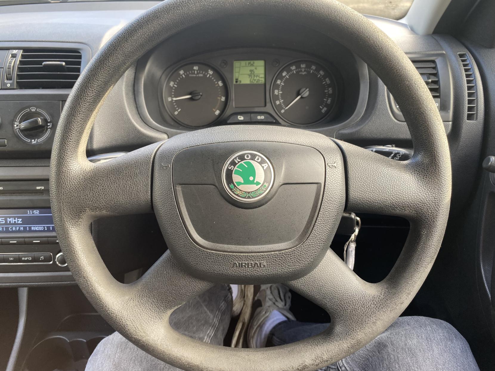 Skoda Fabia 1.2 S Hatchback 5dr Petrol Manual Euro 5 (60 ps)