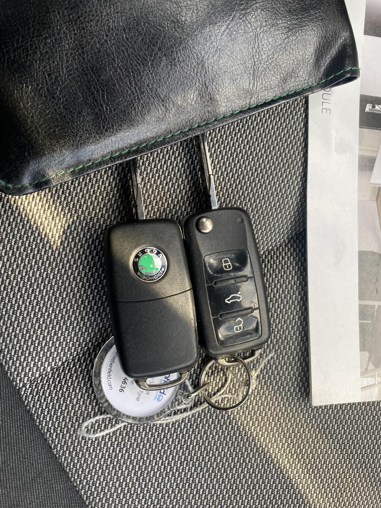 Skoda Fabia 1.2 S Hatchback 5dr Petrol Manual Euro 5 (60 ps)