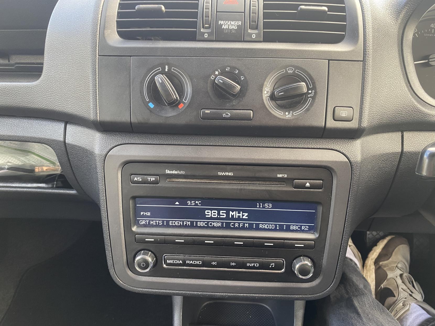 Skoda Fabia 1.2 S Hatchback 5dr Petrol Manual Euro 5 (60 ps)