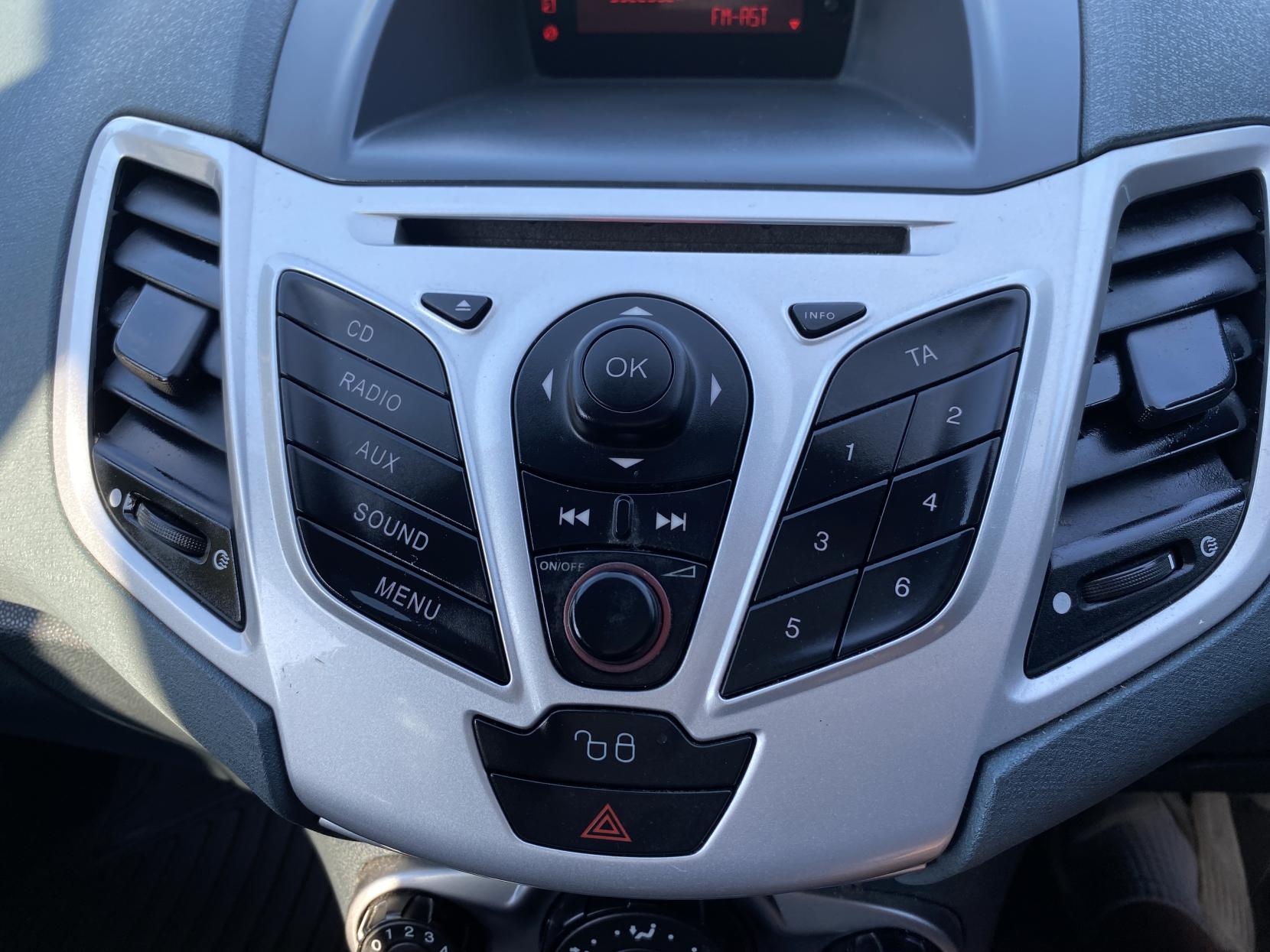 Ford Fiesta 1.25 Style + Hatchback 5dr Petrol Manual (133 g/km, 81 bhp)