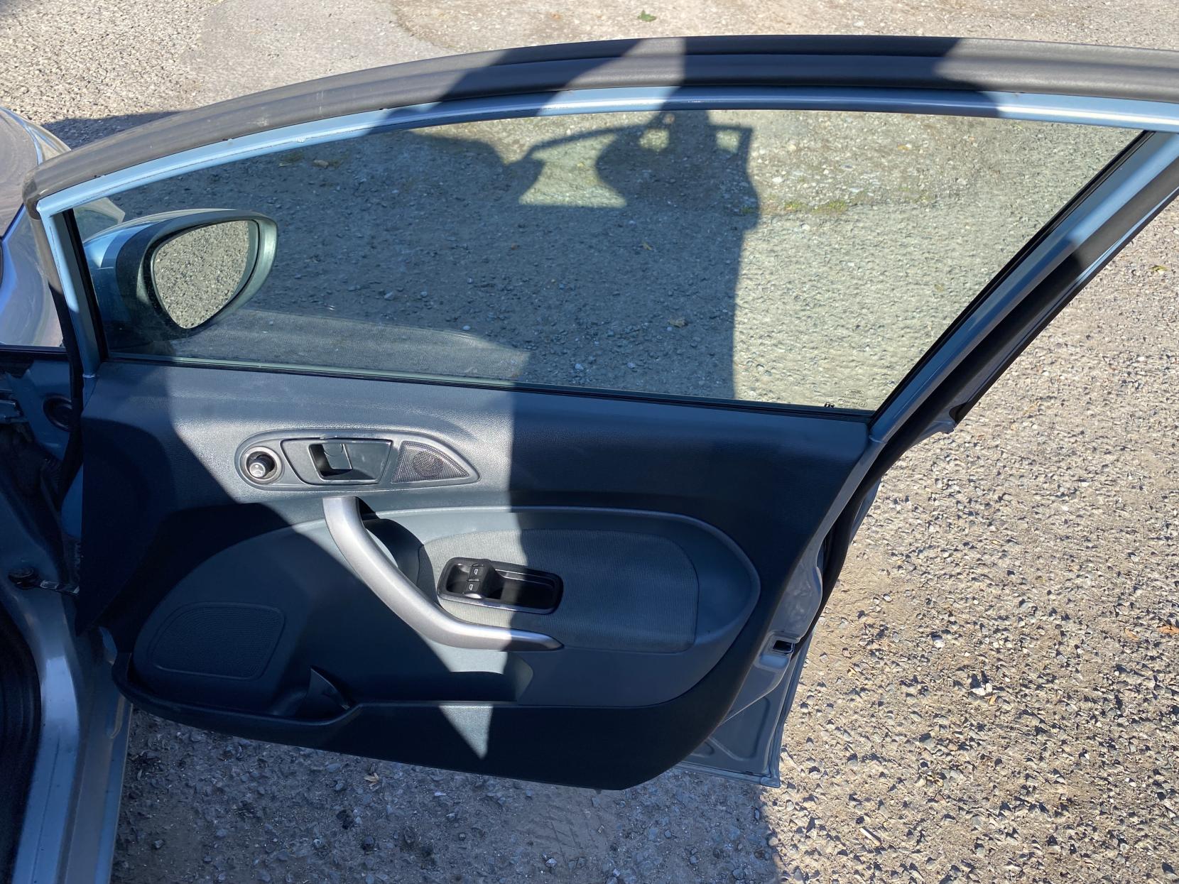 Ford Fiesta 1.25 Style + Hatchback 5dr Petrol Manual (133 g/km, 81 bhp)