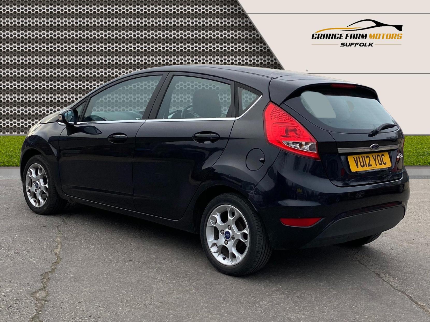 Ford Fiesta 1.25 Zetec Hatchback 5dr Petrol Manual (129 g/km, 81 bhp)