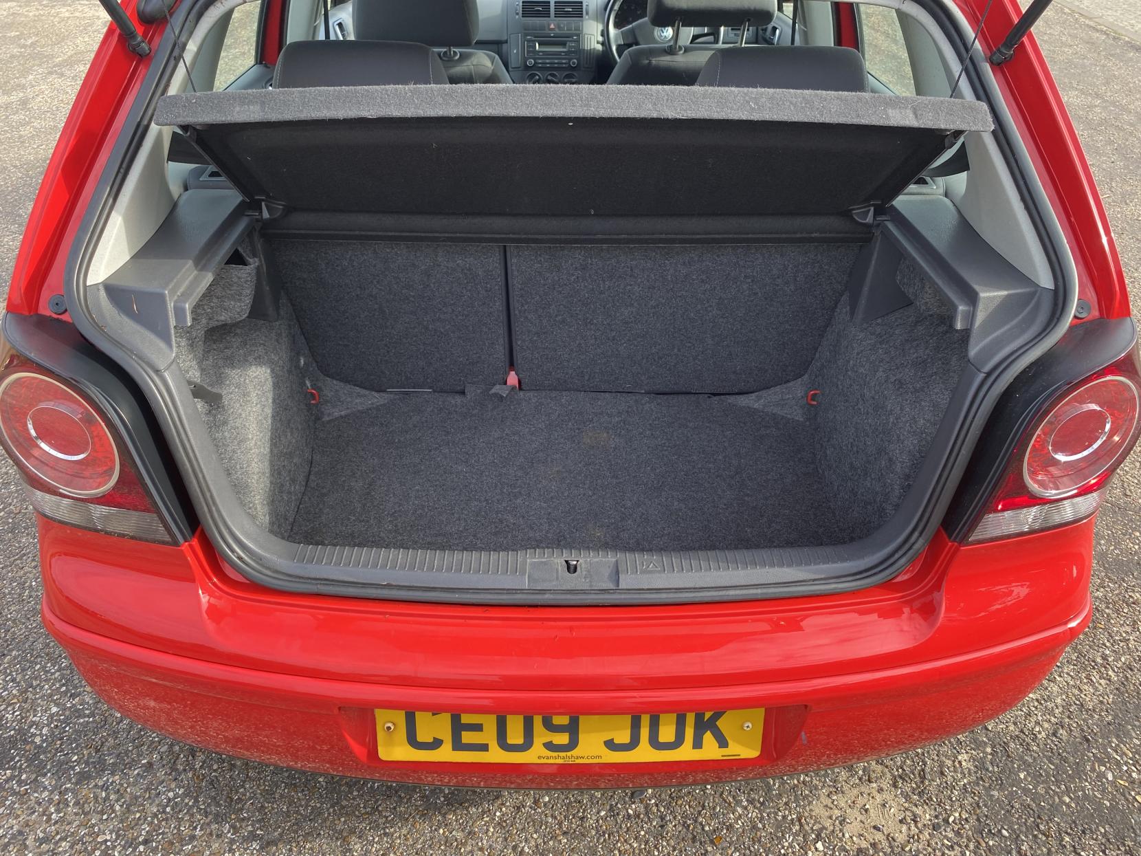 Volkswagen Polo 1.4 Match Hatchback 5dr Petrol Manual (150 g/km, 79 bhp)