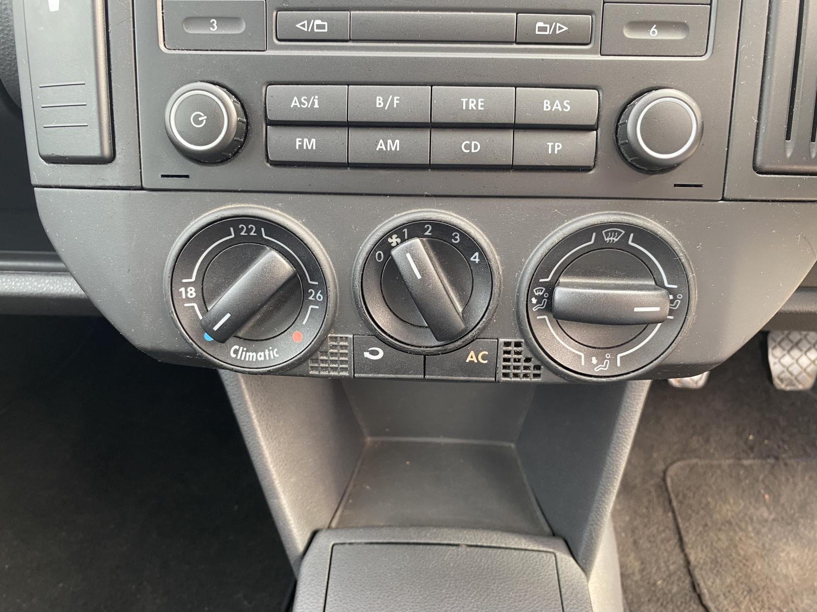 Volkswagen Polo 1.4 Match Hatchback 5dr Petrol Manual (150 g/km, 79 bhp)