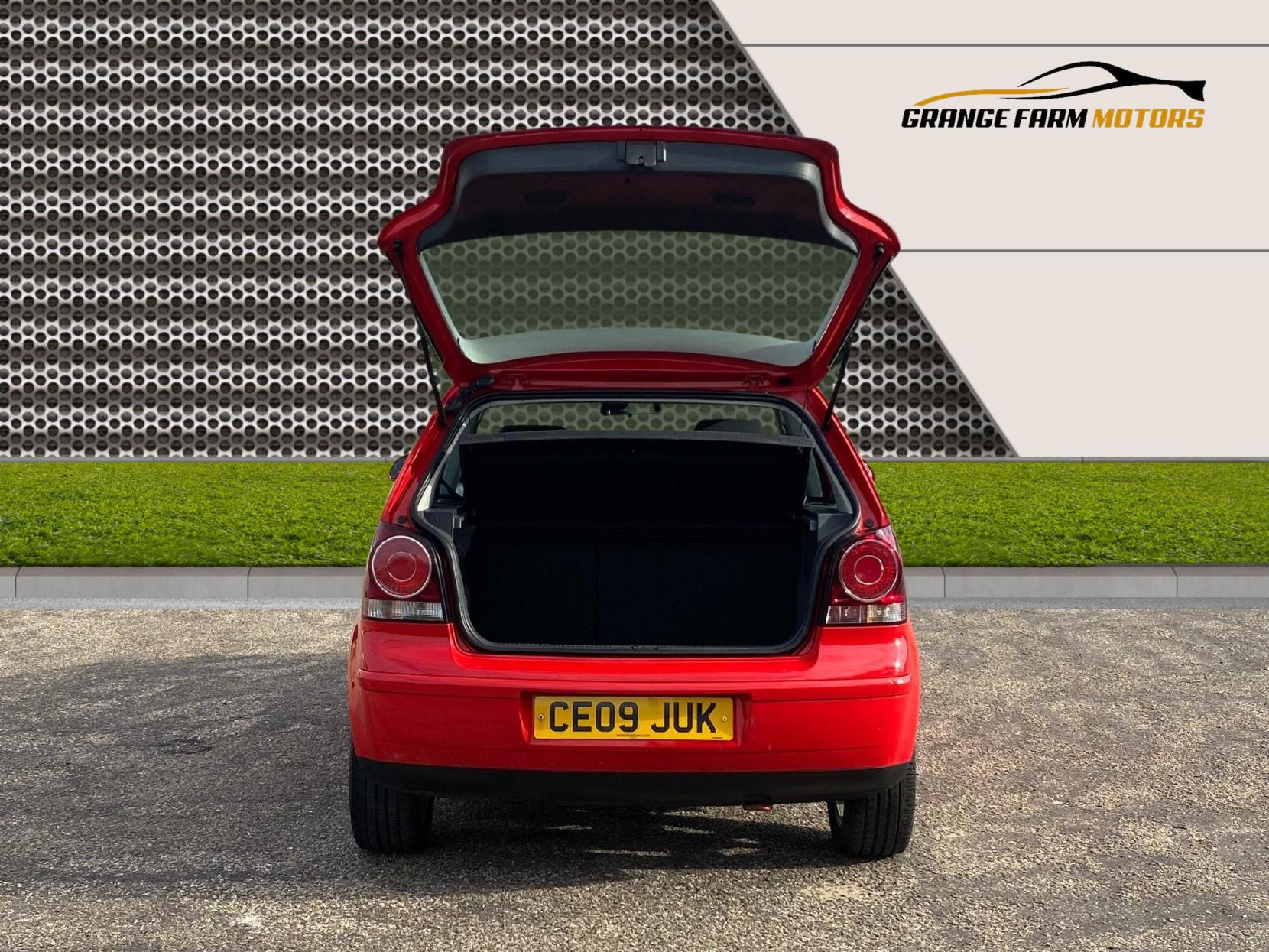 Volkswagen Polo 1.4 Match Hatchback 5dr Petrol Manual (150 g/km, 79 bhp)