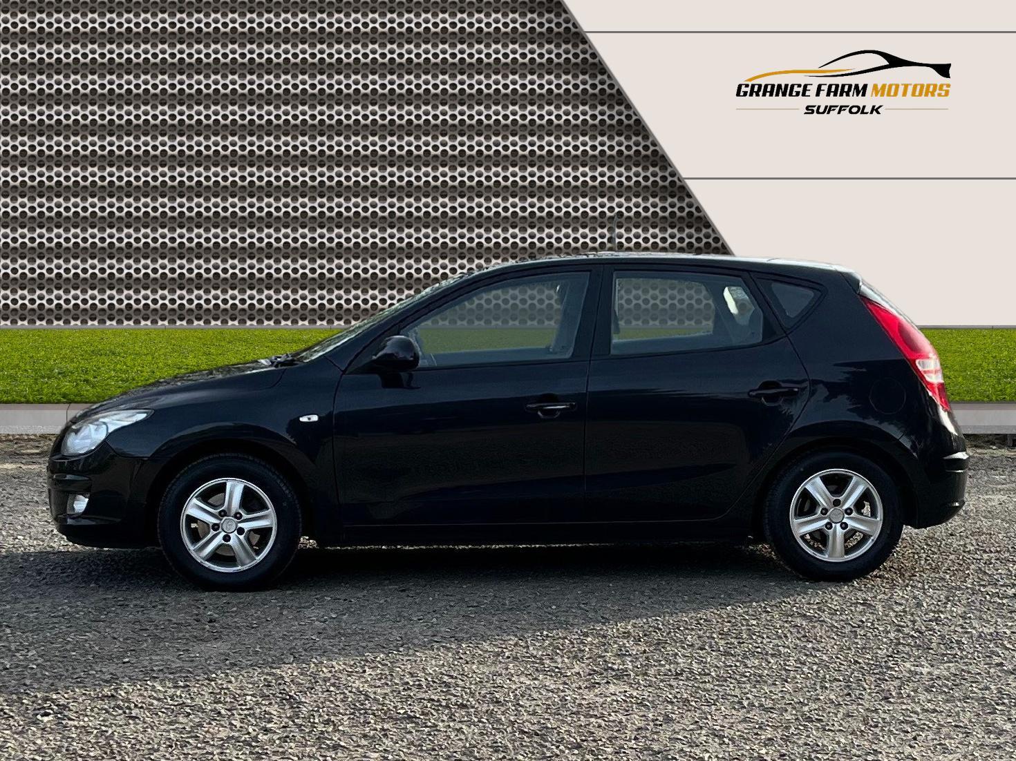 Hyundai i30 1.4 Comfort Hatchback 5dr Petrol Manual Euro 4 (108 bhp)