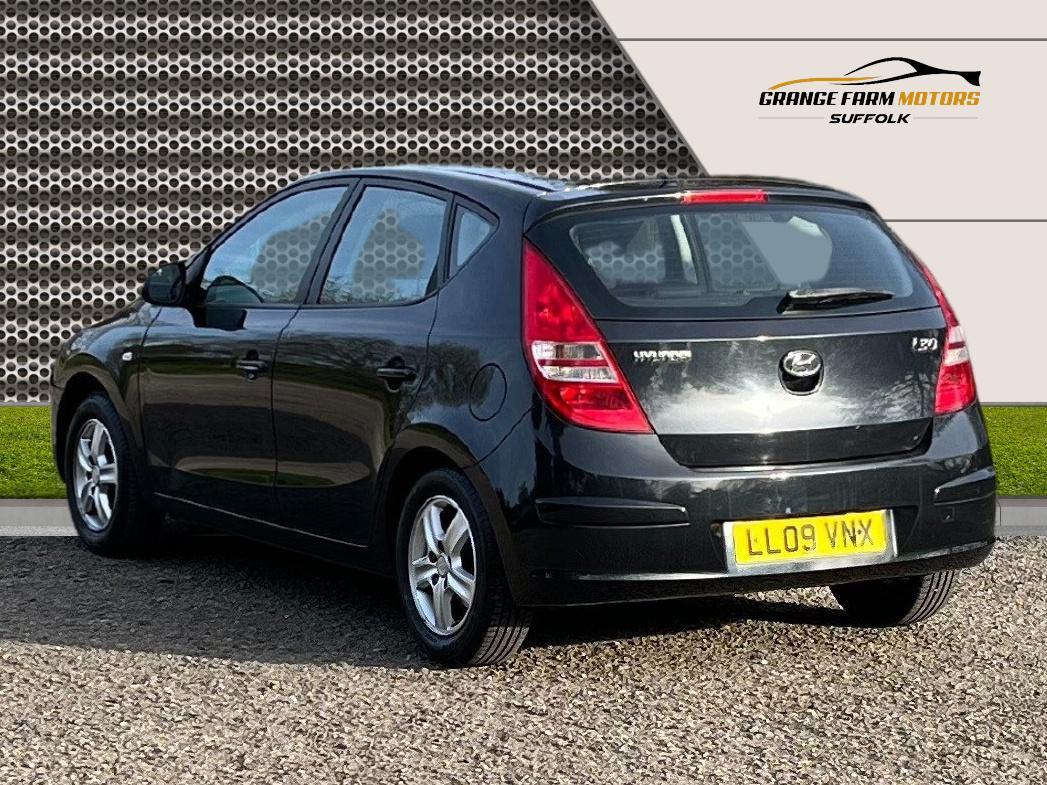 Hyundai i30 1.4 Comfort Hatchback 5dr Petrol Manual Euro 4 (108 bhp)