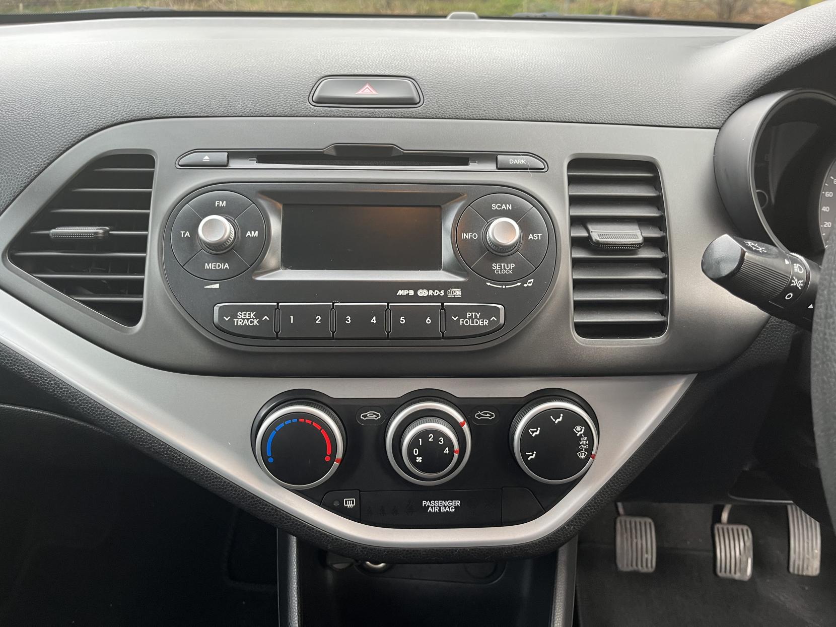 Kia Picanto 1.0 1 Hatchback 5dr Petrol Manual Euro 5 (68 bhp)