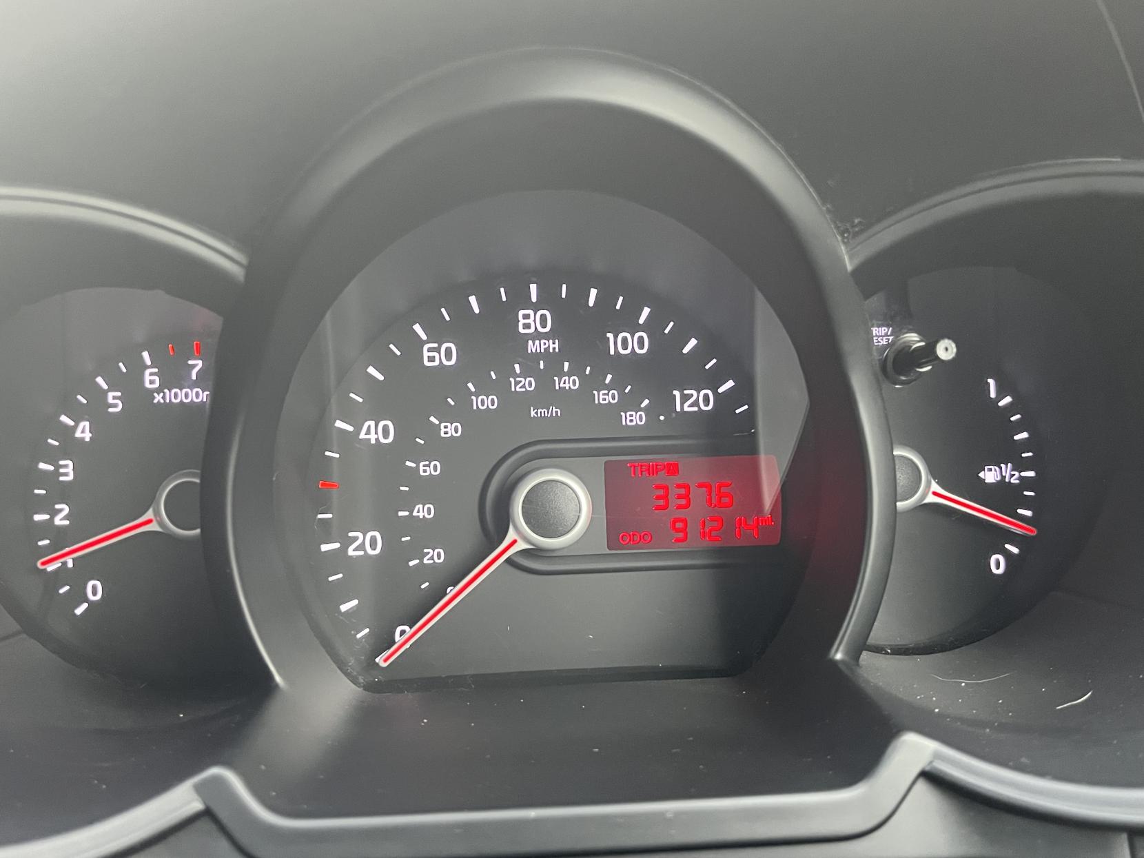 Kia Picanto 1.0 1 Hatchback 5dr Petrol Manual Euro 5 (68 bhp)