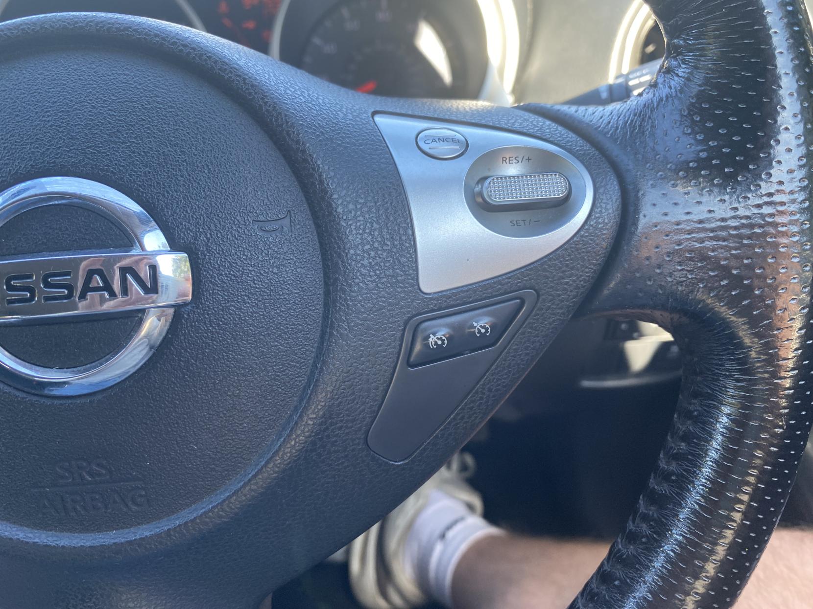 Nissan Juke 1.6 Acenta Premium SUV 5dr Petrol Manual Euro 5 (117 ps)