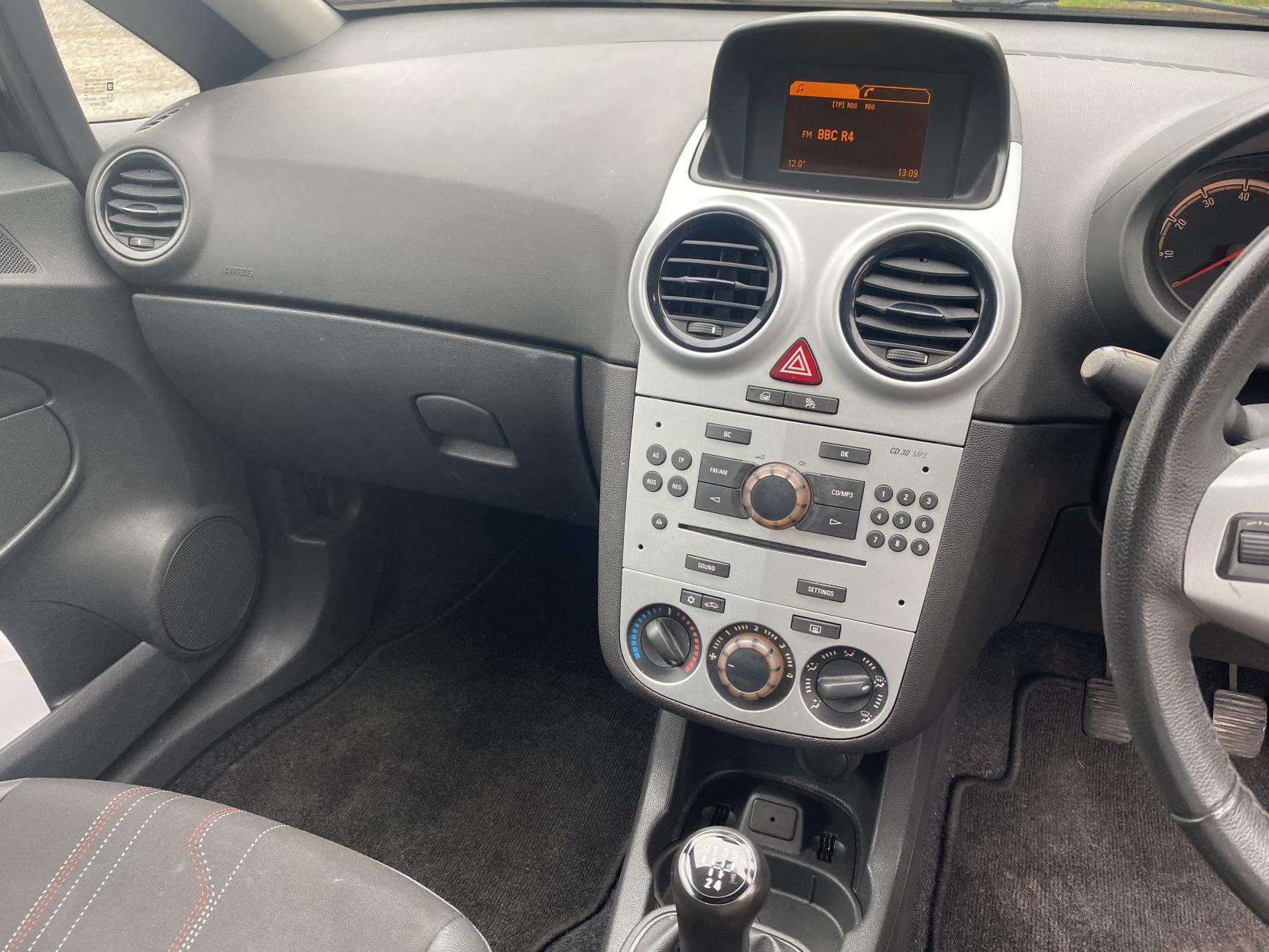 Vauxhall Corsa 1.2 16V Active Hatchback 3dr Petrol Manual Euro 5 (A/C) (85 ps)