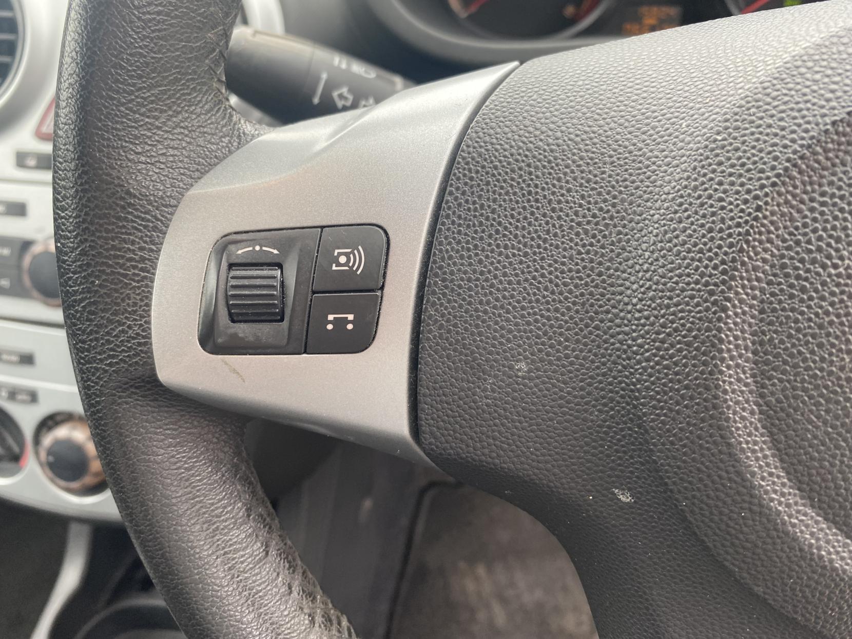Vauxhall Corsa 1.2 16V Active Hatchback 3dr Petrol Manual Euro 5 (A/C) (85 ps)