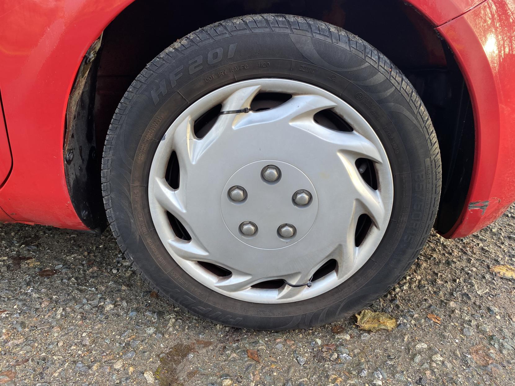 Suzuki Splash 1.0 12V SZ2 MPV 5dr Petrol Manual Euro 5 (68 ps)