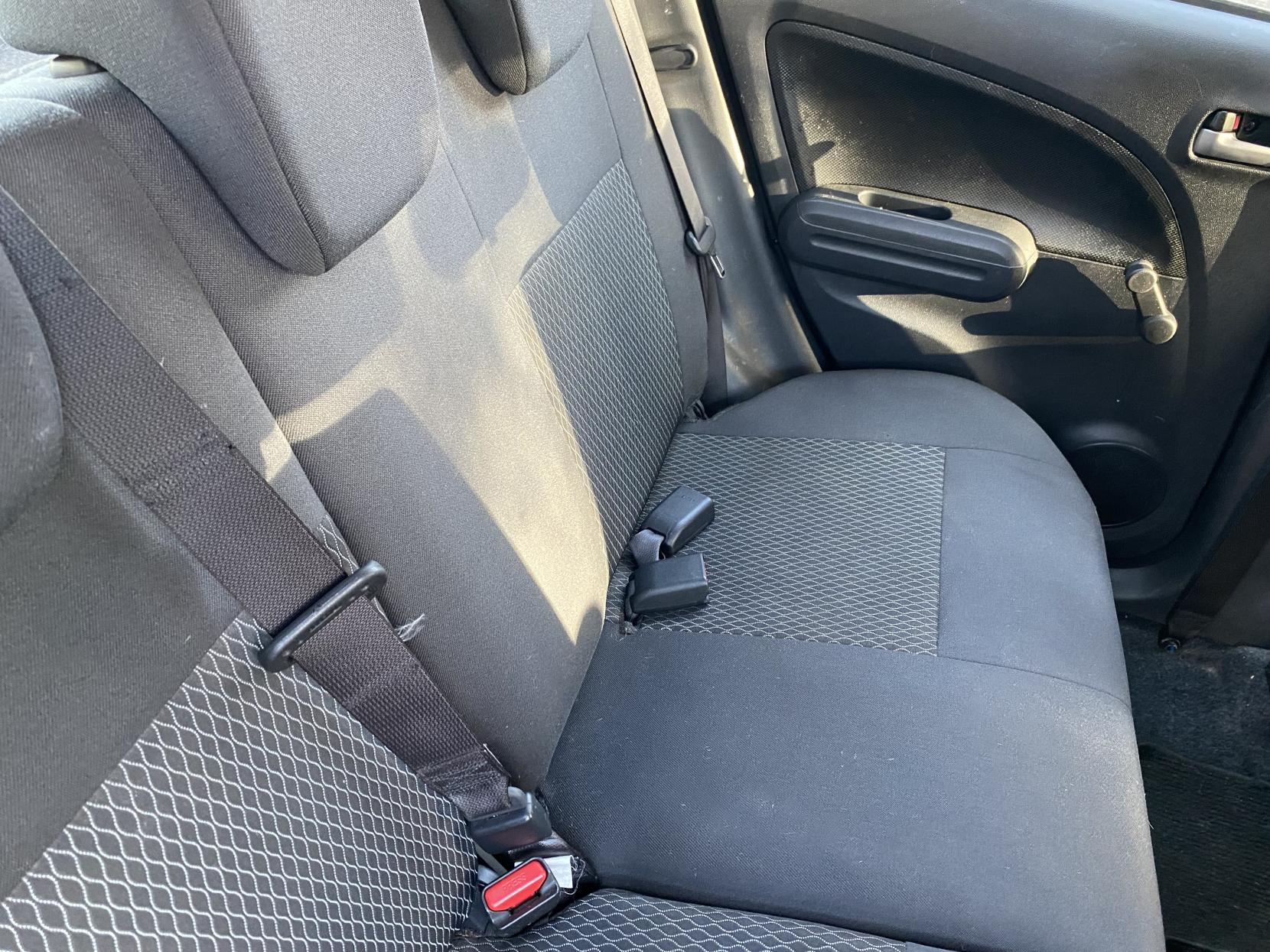 Suzuki Splash 1.0 12V SZ2 MPV 5dr Petrol Manual Euro 5 (68 ps)