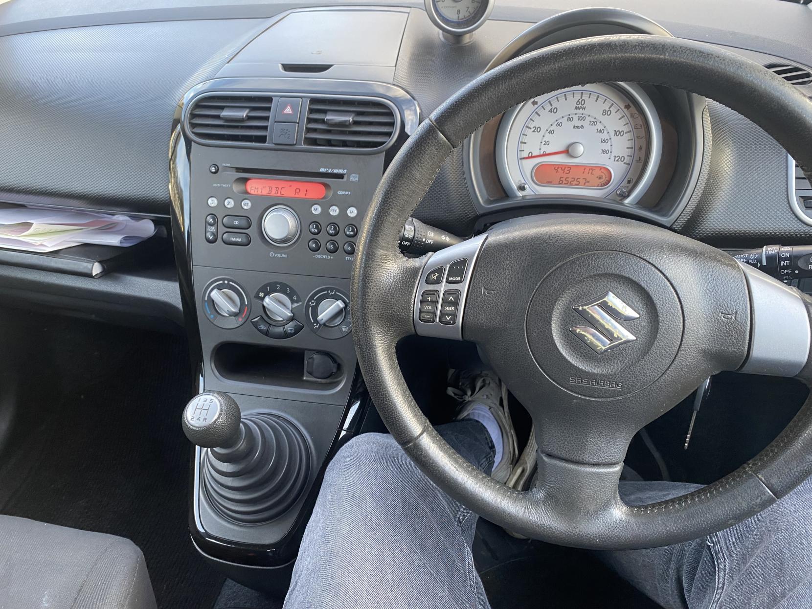 Suzuki Splash 1.0 12V SZ2 MPV 5dr Petrol Manual Euro 5 (68 ps)