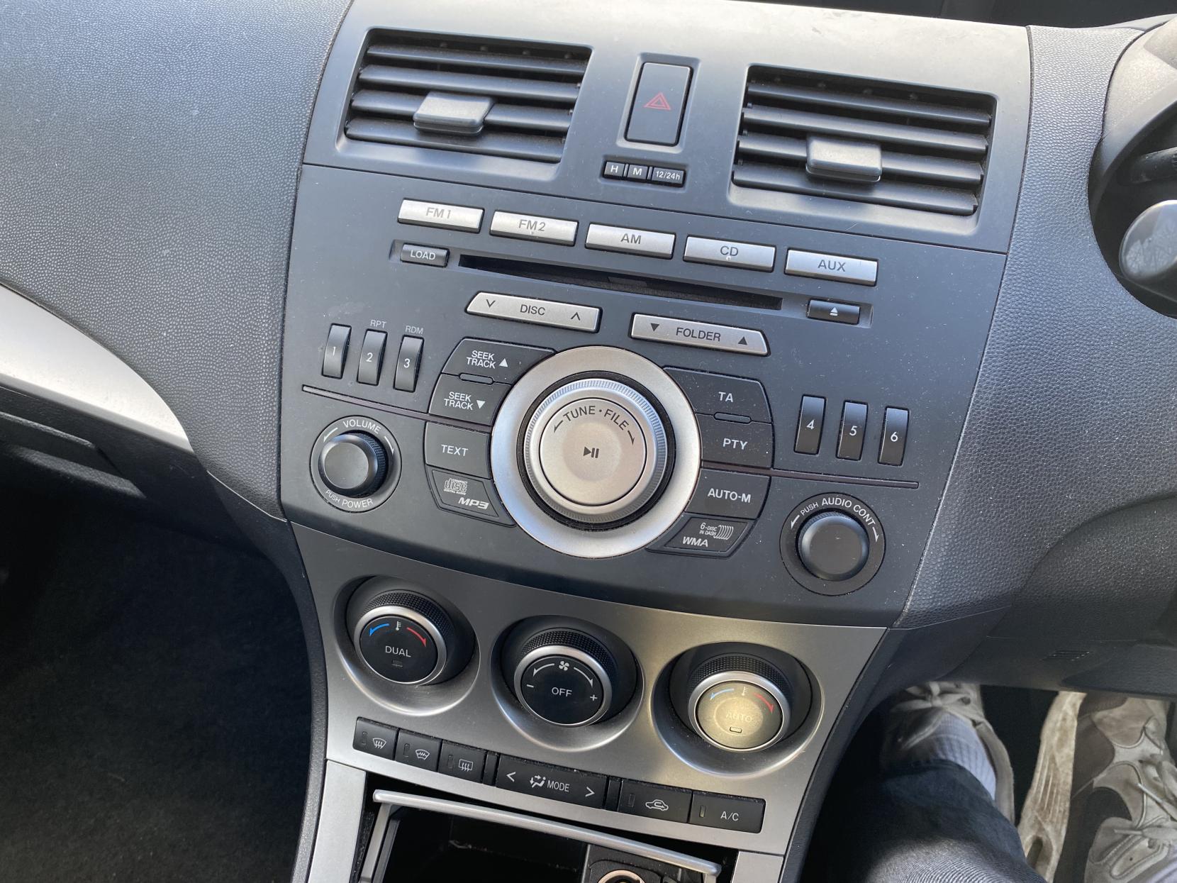 Mazda Mazda3 1.6 TS2 Hatchback 5dr Petrol Manual Euro 4 (105 ps)