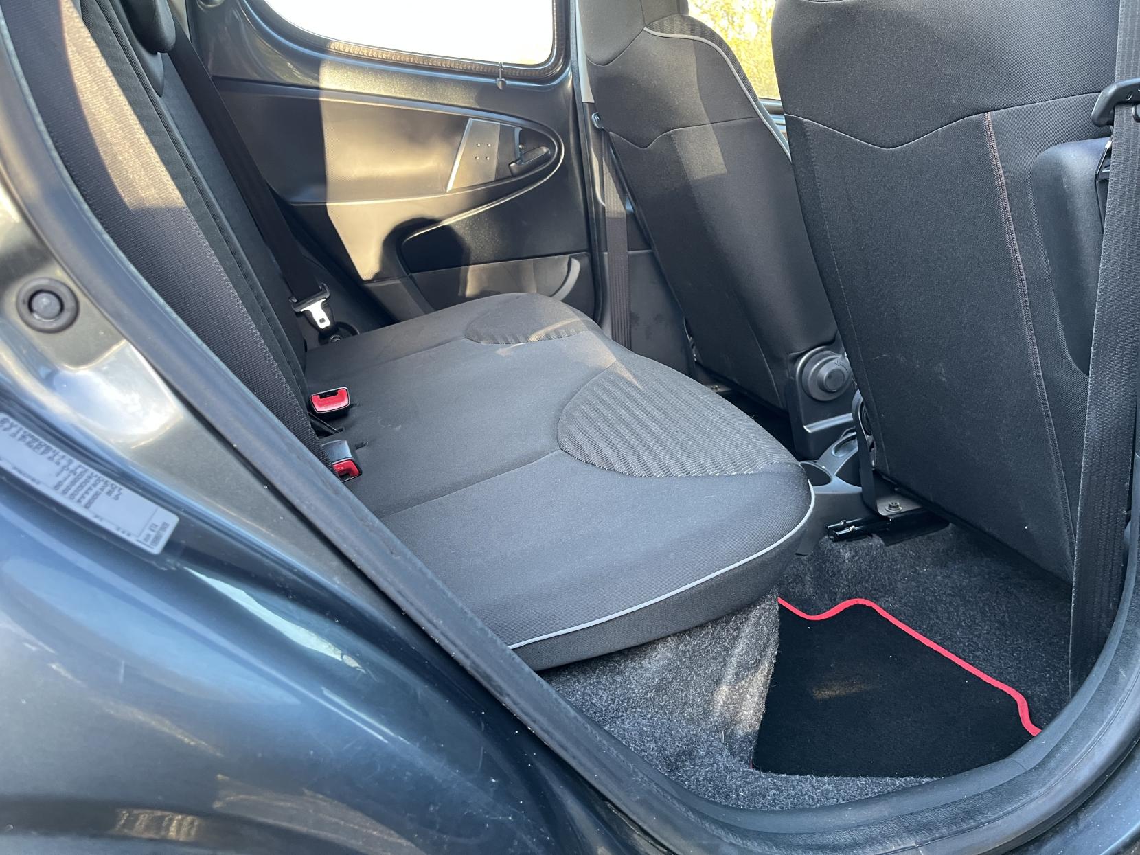 Peugeot 107 1.0 12V Active Hatchback 5dr Petrol Manual Euro 5 (68 ps)