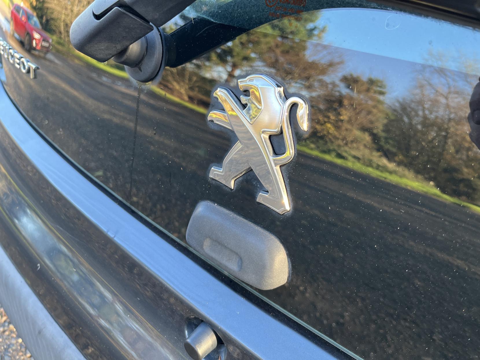 Peugeot 107 1.0 12V Active Hatchback 5dr Petrol Manual Euro 5 (68 ps)