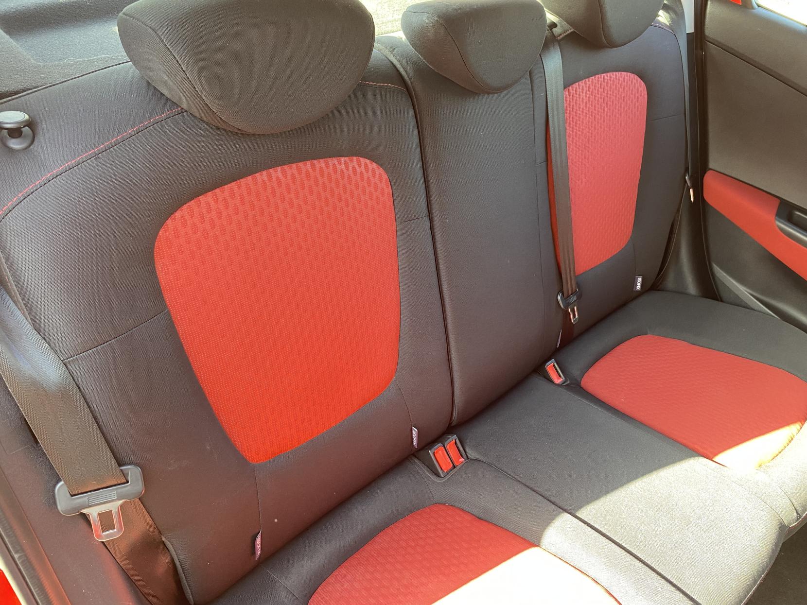 Hyundai i20 1.2 Comfort Hatchback 5dr Petrol Manual Euro 4 (77 bhp)