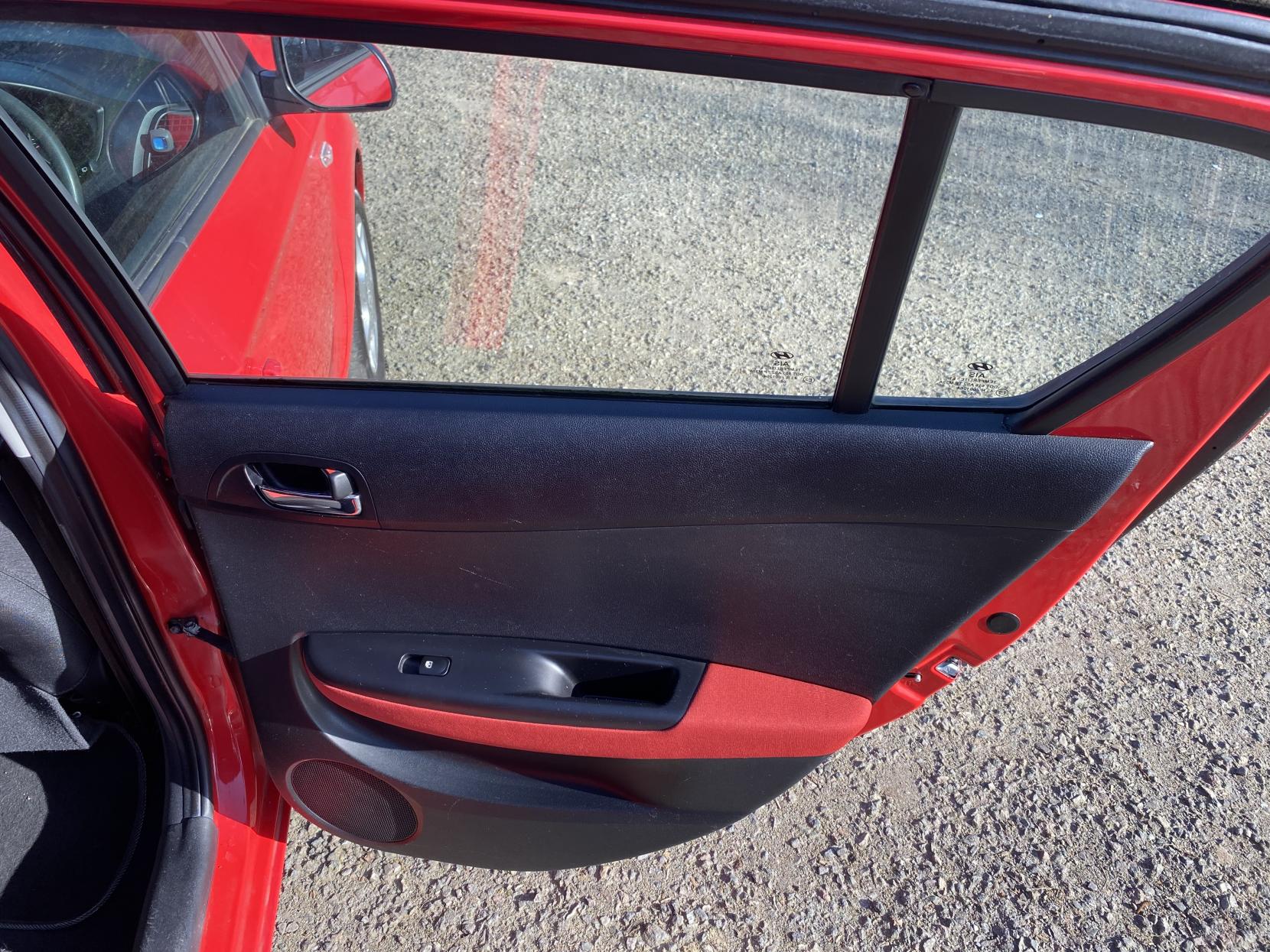 Hyundai i20 1.2 Comfort Hatchback 5dr Petrol Manual Euro 4 (77 bhp)