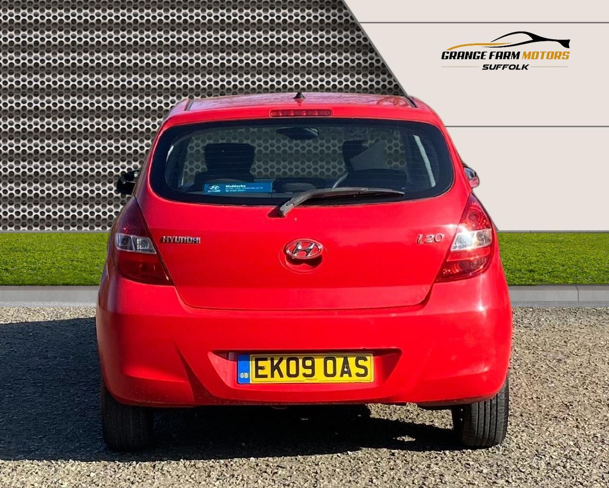 Hyundai i20 1.2 Comfort Hatchback 5dr Petrol Manual Euro 4 (77 bhp)