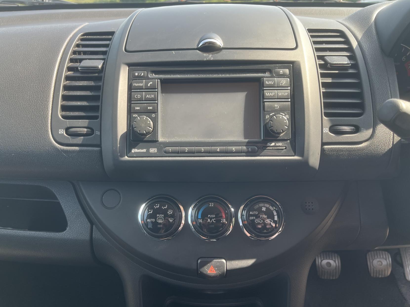 Nissan Note 1.4 16V n-tec+ Hatchback 5dr Petrol Manual Euro 5 (88 ps)