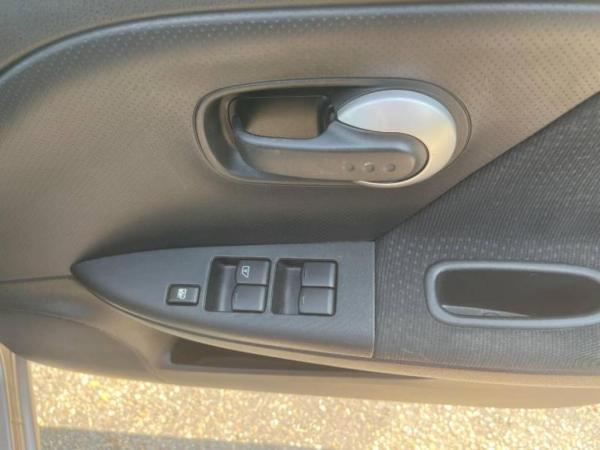Nissan Note 1.4 16V n-tec+ Hatchback 5dr Petrol Manual Euro 5 (88 ps)