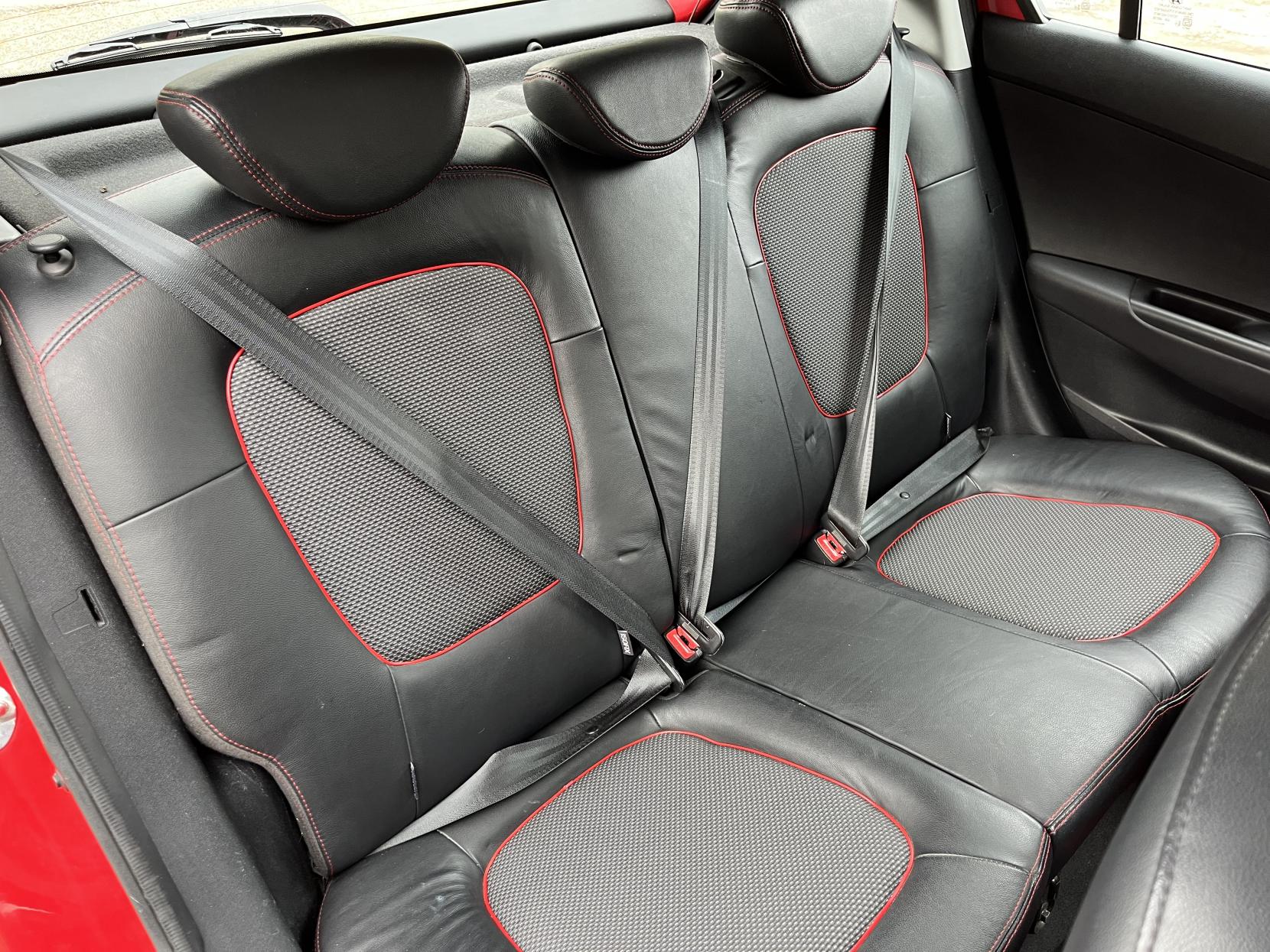 Hyundai i20 1.4 Style Hatchback 5dr Petrol Manual Euro 4 (99 bhp)