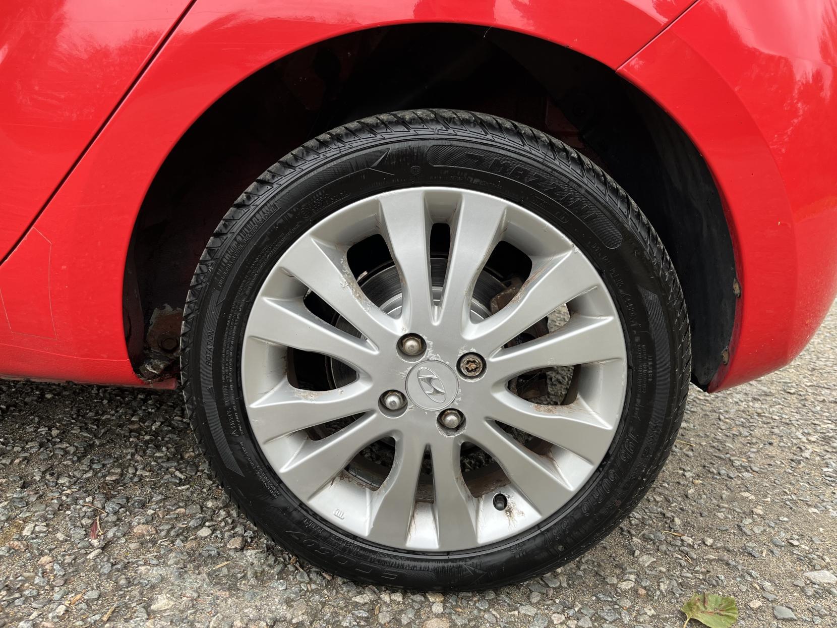 Hyundai i20 1.4 Style Hatchback 5dr Petrol Manual Euro 4 (99 bhp)