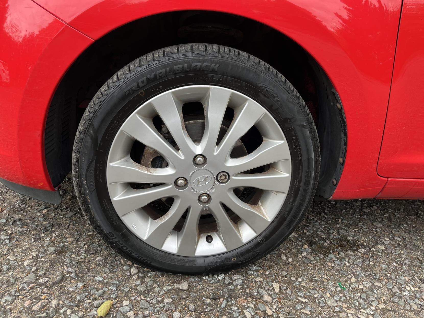 Hyundai i20 1.4 Style Hatchback 5dr Petrol Manual Euro 4 (99 bhp)