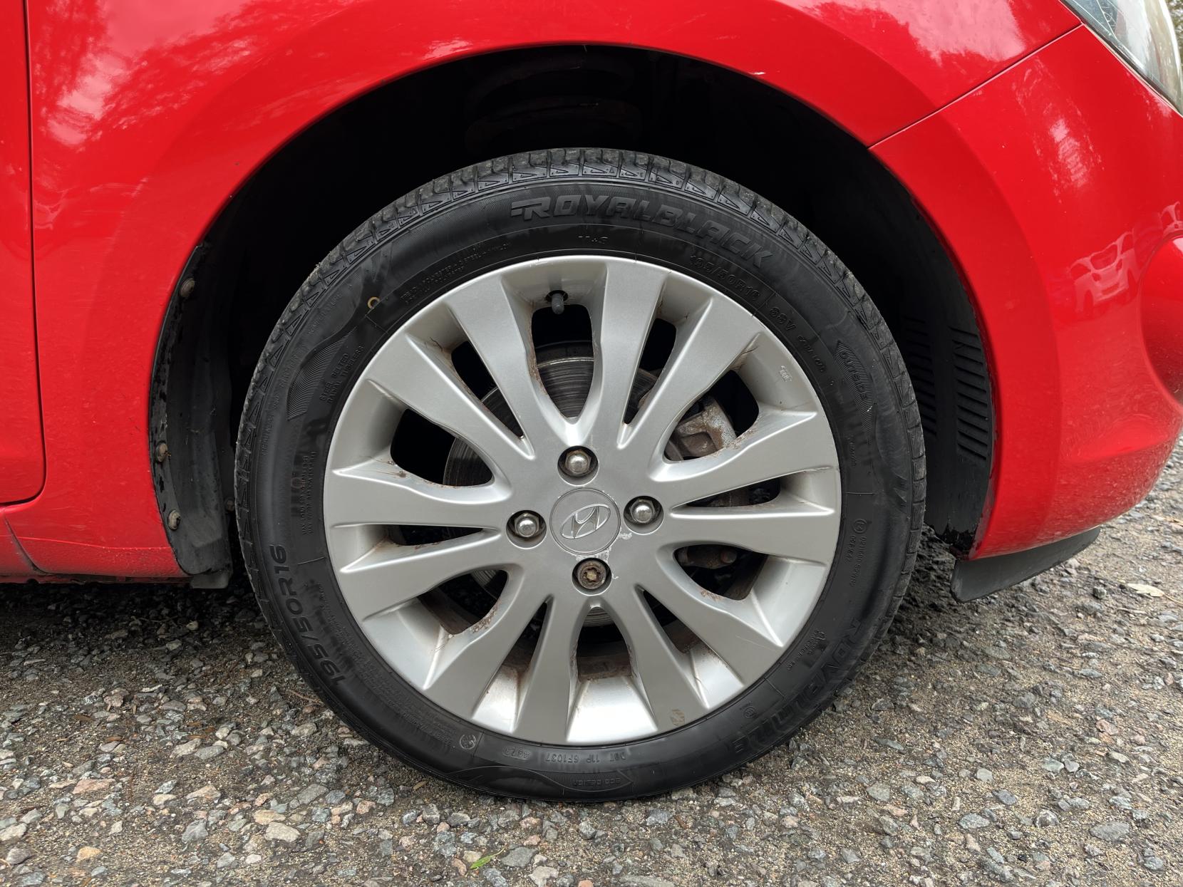 Hyundai i20 1.4 Style Hatchback 5dr Petrol Manual Euro 4 (99 bhp)