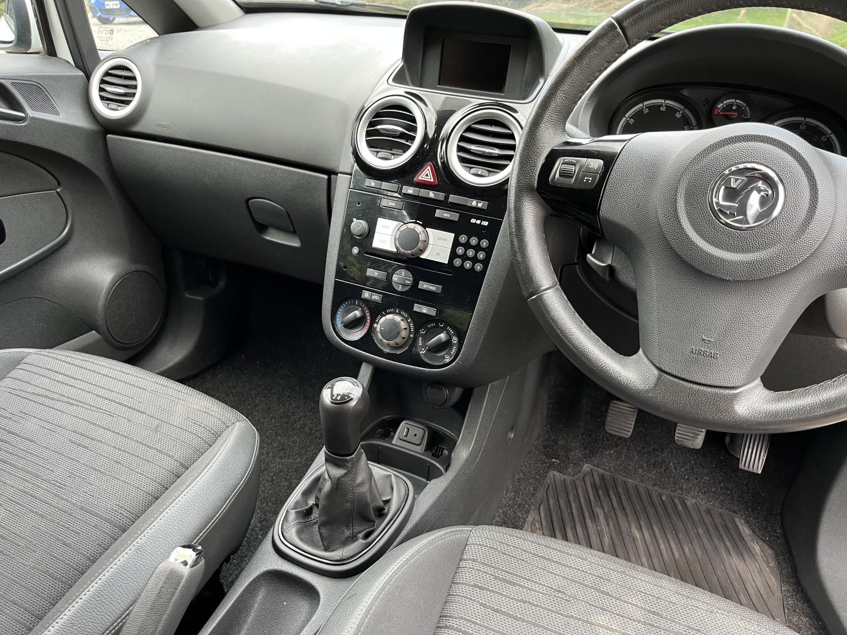 Vauxhall Corsa 1.2 16V Excite Hatchback 3dr Petrol Manual Euro 5 (A/C) (85 ps)