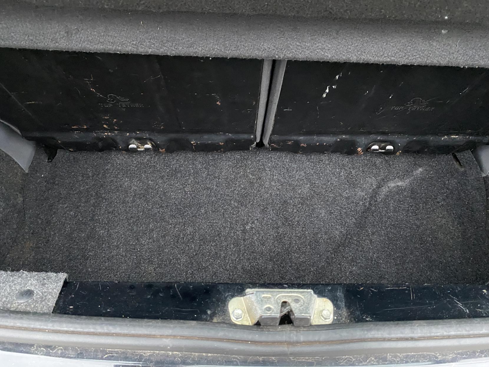 Peugeot 107 1.0 12V Verve Hatchback 5dr Petrol Manual Euro 4 (68 ps)