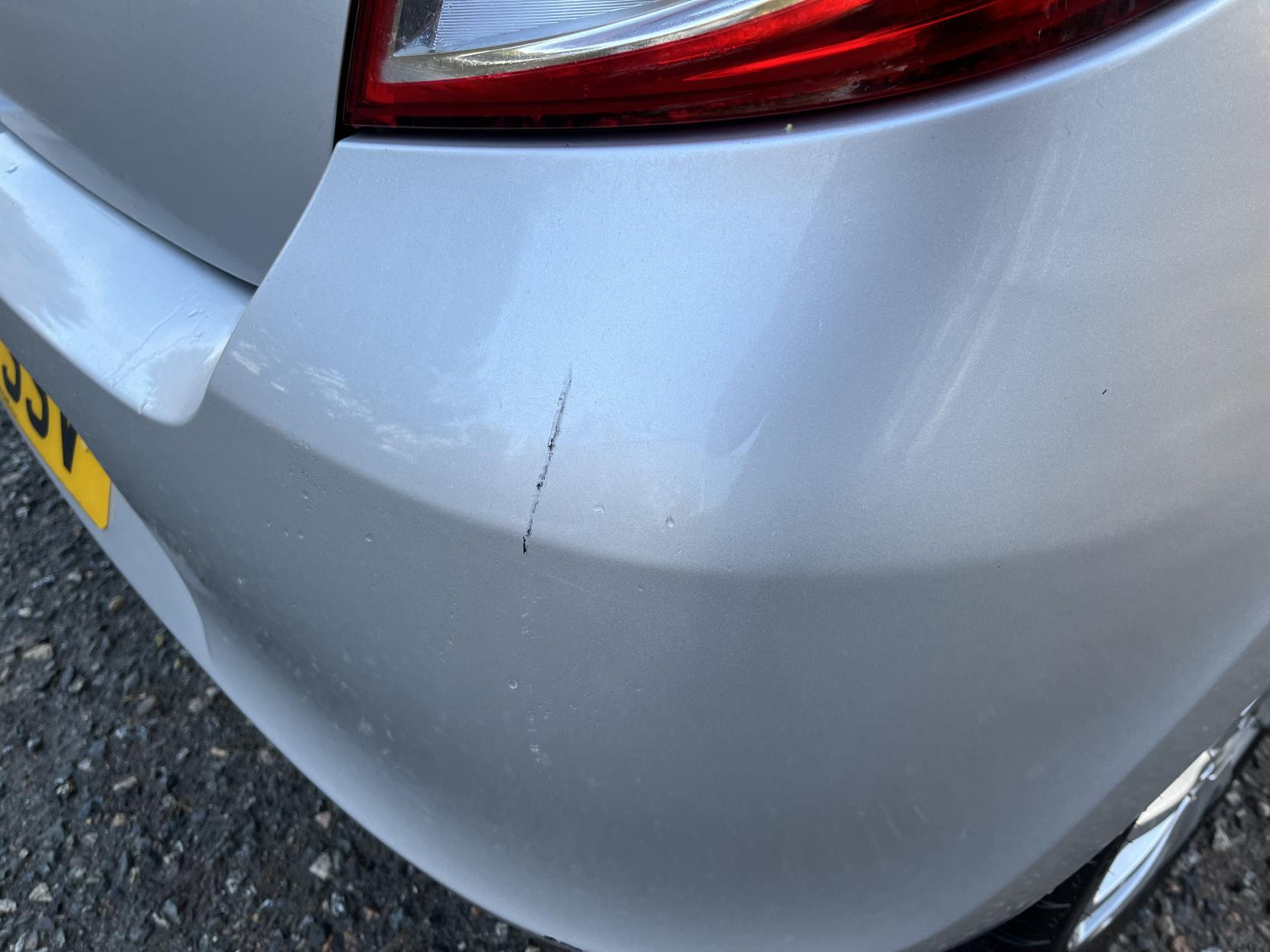 Renault Clio 1.2 Dynamique Hatchback 5dr Petrol Manual Euro 4 (75 ps)