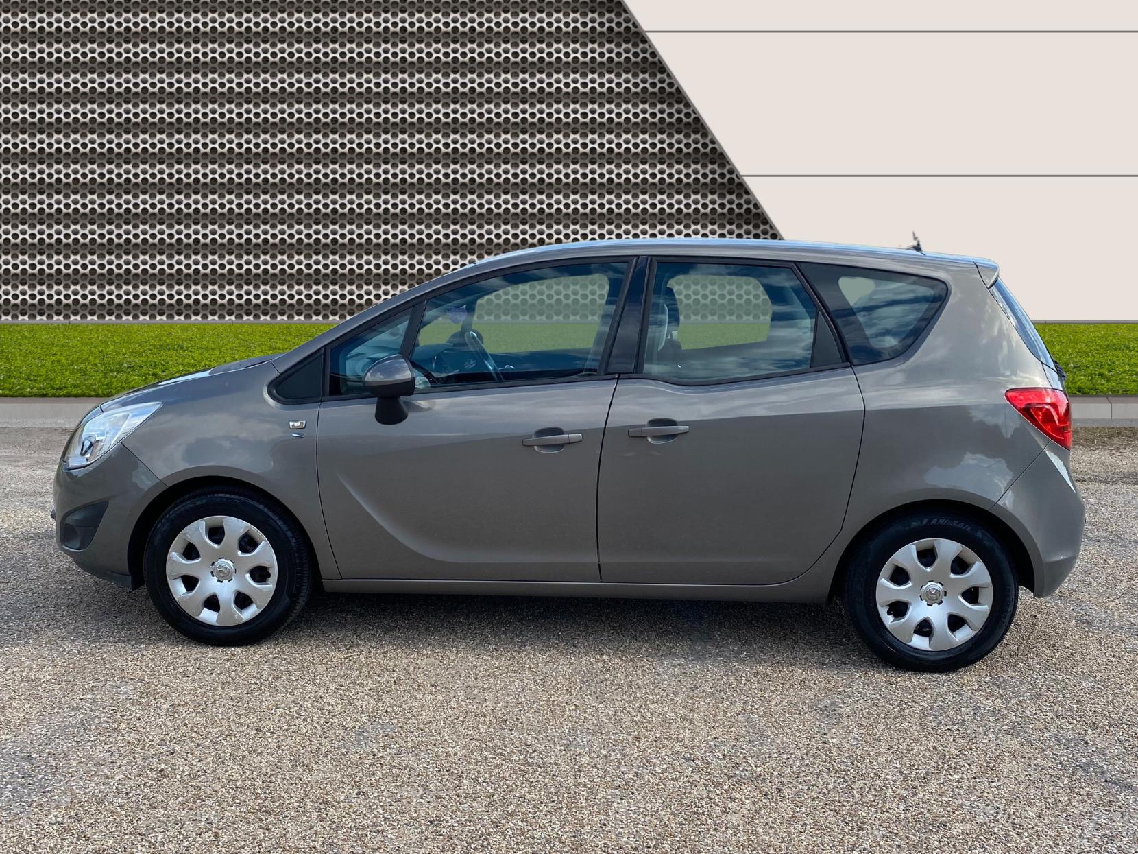 Vauxhall Meriva 1.4 16V S MPV 5dr Petrol Manual Euro 5 (AC) (100 ps)