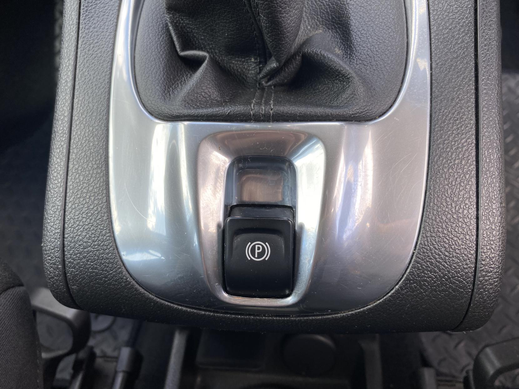 Vauxhall Meriva 1.4 16V S MPV 5dr Petrol Manual Euro 5 (AC) (100 ps)