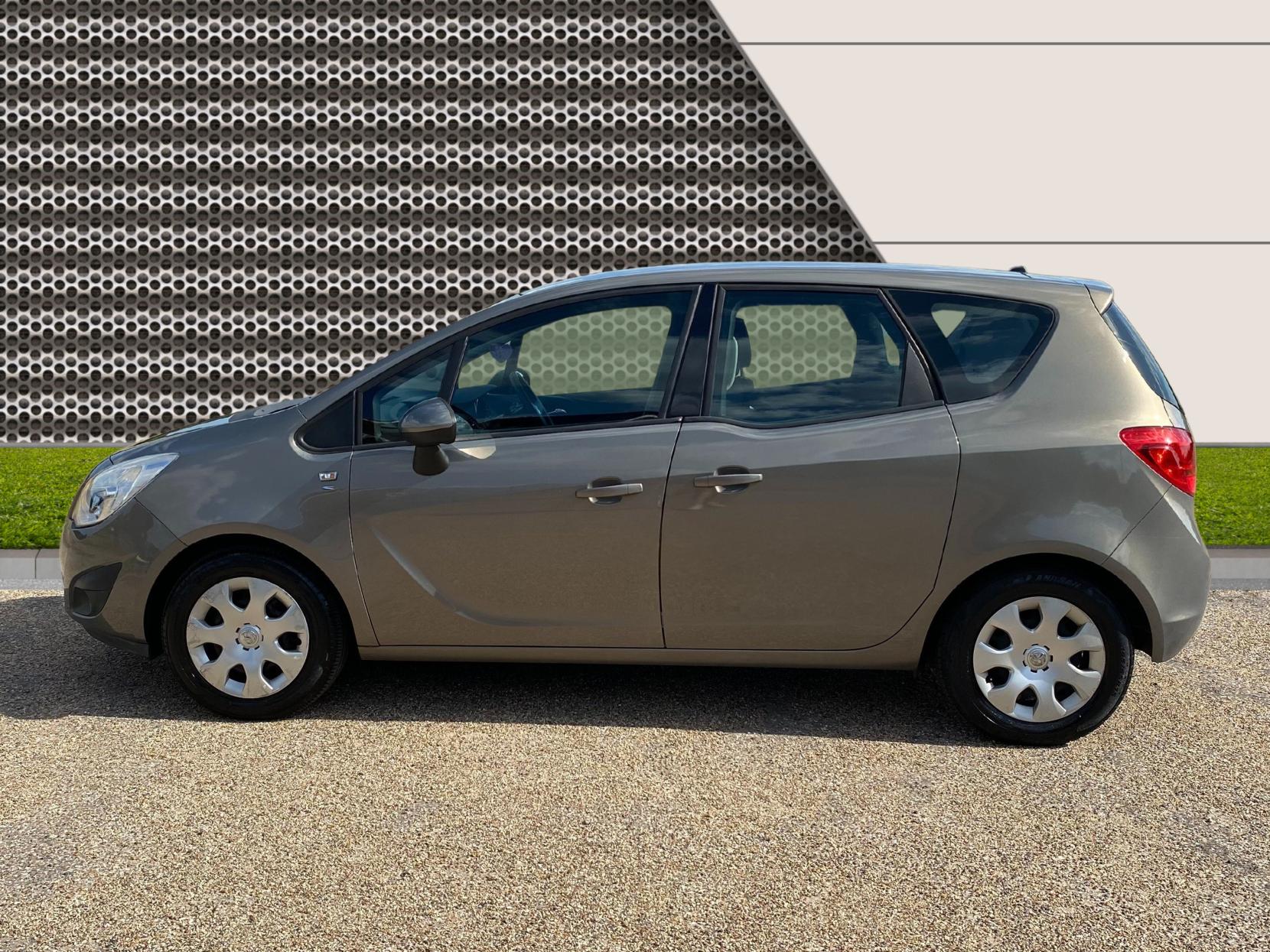 Vauxhall Meriva 1.4 16V S MPV 5dr Petrol Manual Euro 5 (AC) (100 ps)