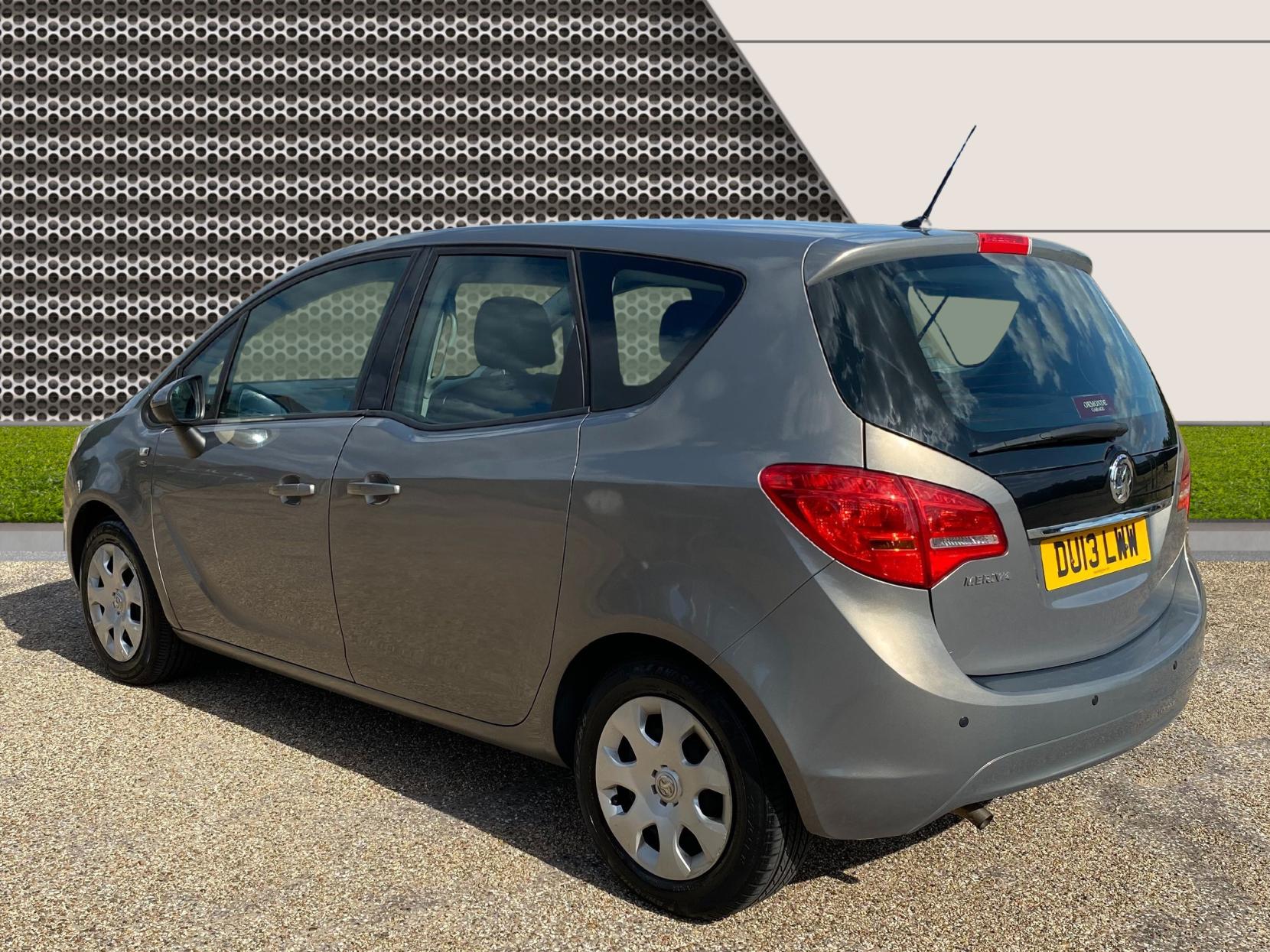 Vauxhall Meriva 1.4 16V S MPV 5dr Petrol Manual Euro 5 (AC) (100 ps)