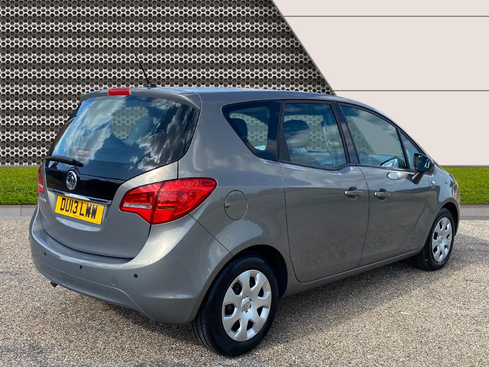 Vauxhall Meriva 1.4 16V S MPV 5dr Petrol Manual Euro 5 (AC) (100 ps)