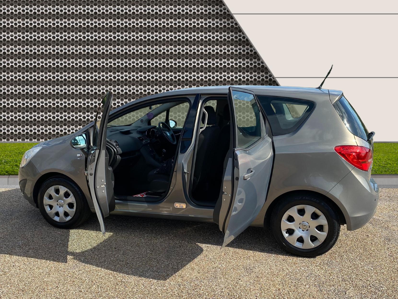 Vauxhall Meriva 1.4 16V S MPV 5dr Petrol Manual Euro 5 (AC) (100 ps)
