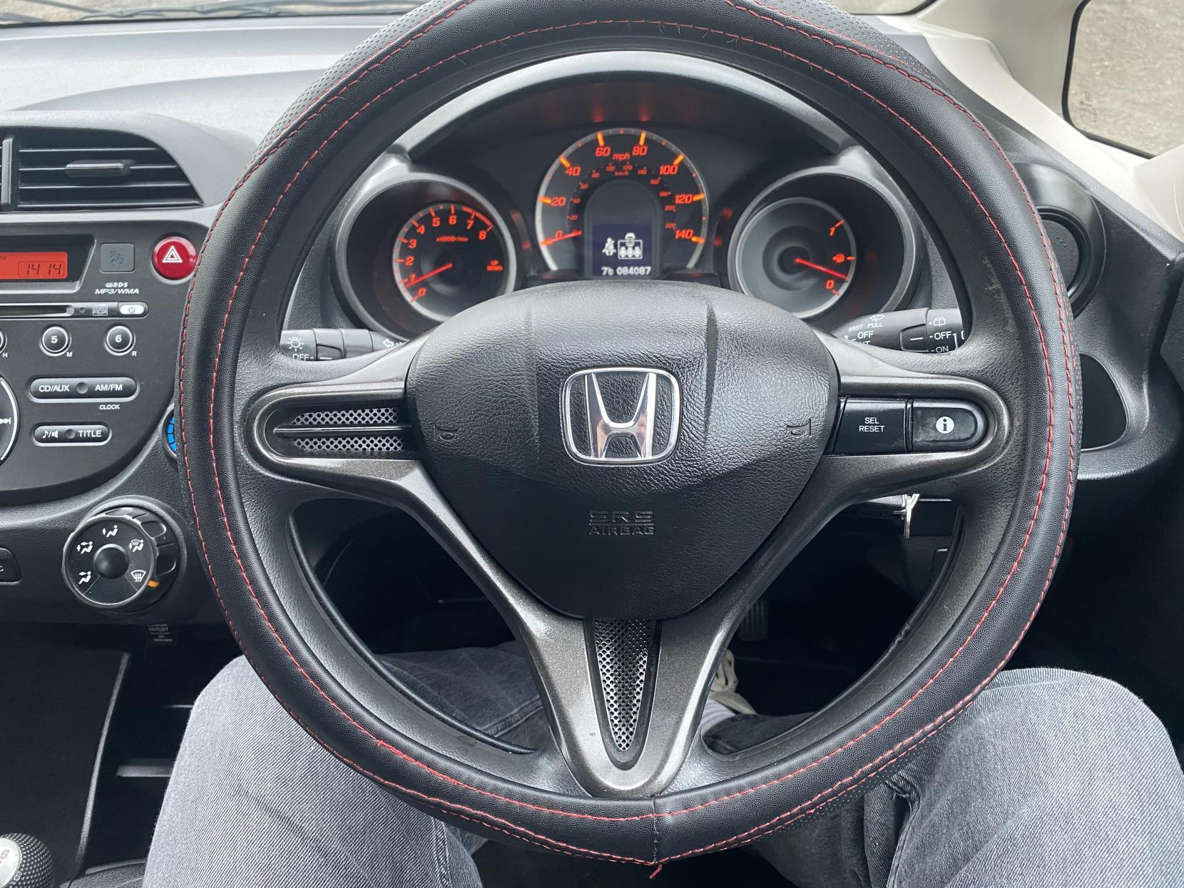 Honda Jazz 1.2 i-VTEC S Hatchback 5dr Petrol Manual Euro 5 (A/C) (90 ps)