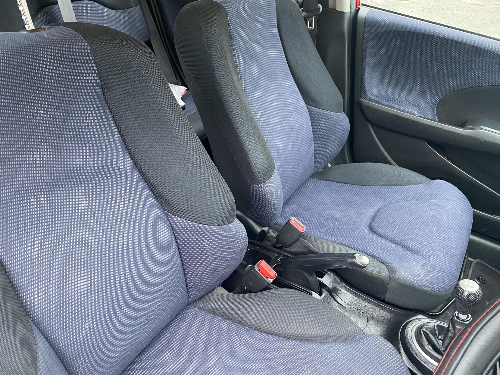 Honda Jazz 1.2 i-VTEC S Hatchback 5dr Petrol Manual Euro 5 (A/C) (90 ps)