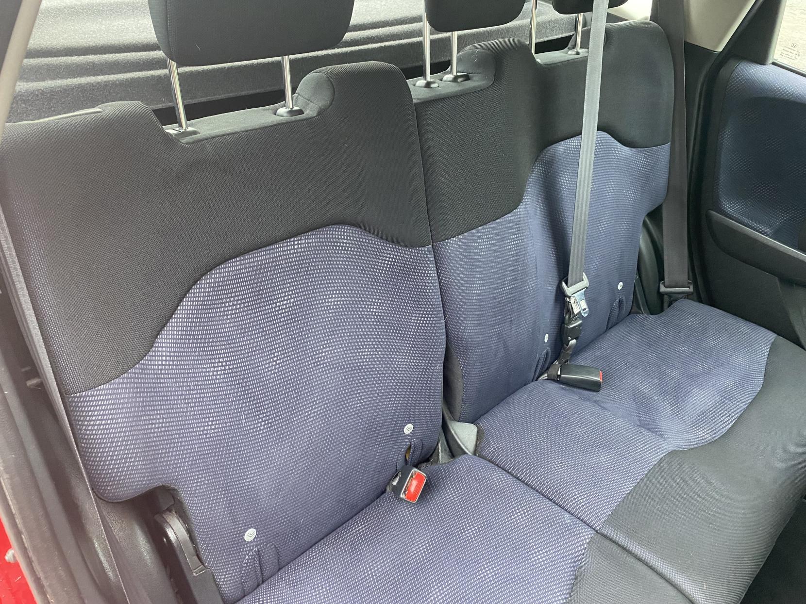 Honda Jazz 1.2 i-VTEC S Hatchback 5dr Petrol Manual Euro 5 (A/C) (90 ps)